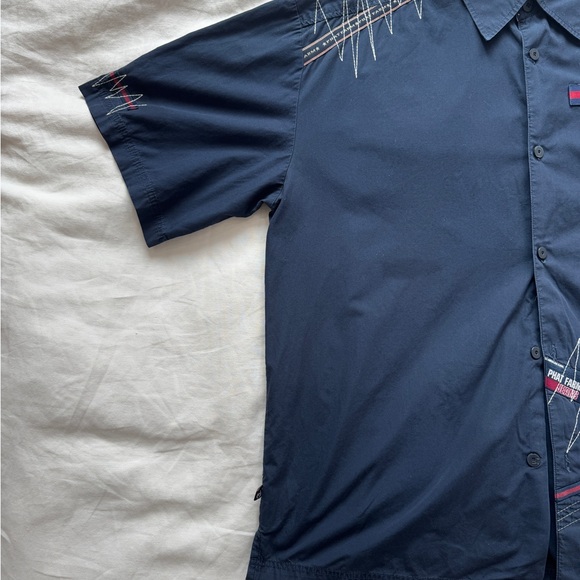 Vintage Rocawear Button Down - Picture 3 of 6